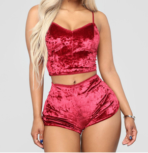 Conjunto de Pijama de Terciopelo de 2 Piezas para Mujer, Modelo K187, Sexy, con Tirantes Finos y Pantalones Cortos de Terciopelo, Ropa de Dormir para Mujer, Conjunto para Fiesta de Pijamas - Product Image 6