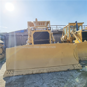 Bulldozer Caterpillar D6 d'occasion, modèle 2016, moteur CAT 3306, capacité de bulldozing de 4 m³ - Product Image 4