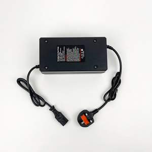 Nueva condición 72V 20Ah Motocicleta eléctrica Batería <span class=keywords><strong>de</strong></span> plomo ácido Fuente <span class=keywords><strong>de</strong></span> alimentación <span class=keywords><strong>Regulador</strong></span> <span class=keywords><strong>de</strong></span> voltaje Cargador Estándar británico a la venta - Product Image 2