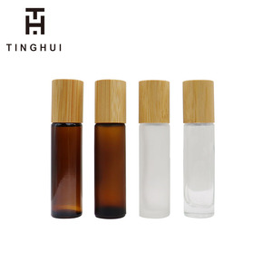 Suministro al por Mayor de Botellas de Vidrio Esmerilado Ámbar Transparente de 5 ml, 10 ml y 15 ml con Rodillo, Tapa de Madera para Perfume, Cuidado de los Ojos y Masajes Corporales - Product Image 3