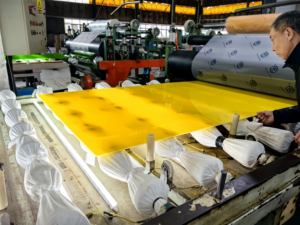 Vente en gros ignifuge coloré étanche à l'humidité 12mm 13mm 14mm feuille acrylique panneau acrylique feuille de plastique acrylique - Product Image 4