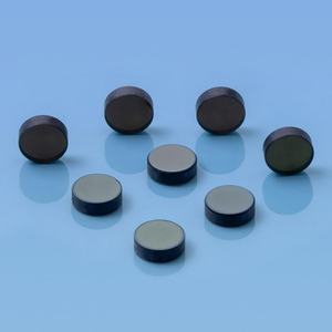 Plaque de cristal YAG dopée au chrome la plus vendue, tige de cristal YAG dopée au Cr de 0,2 mm pour la recherche scientifique - Product Image 3