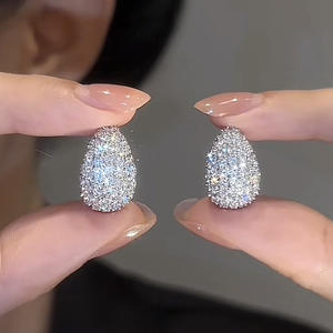 Boucles d'oreilles en cristal or blanc E3857, forme goutte d'eau, micro-incrustation, bijoux de mariage de luxe pour femmes - Product Image 3