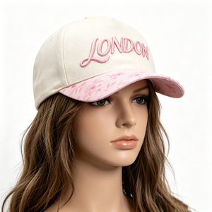 Gorras de Béisbol Personalizadas Bordadas en Algodón Estructurado con Estampado Floral Rosa, Gorras de 5 Paneles - Product Image 3