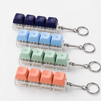 Porte-clés personnalisé en forme de touche de clavier, breloque en acrylique transparent, couleur personnalisée, cadeau promotionnel en gros pour entreprises