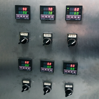 Machine de remplissage semi-automatique de bâtons de colle thermofusible avec système de capuchonnage par pression et cadre en acier inoxydable