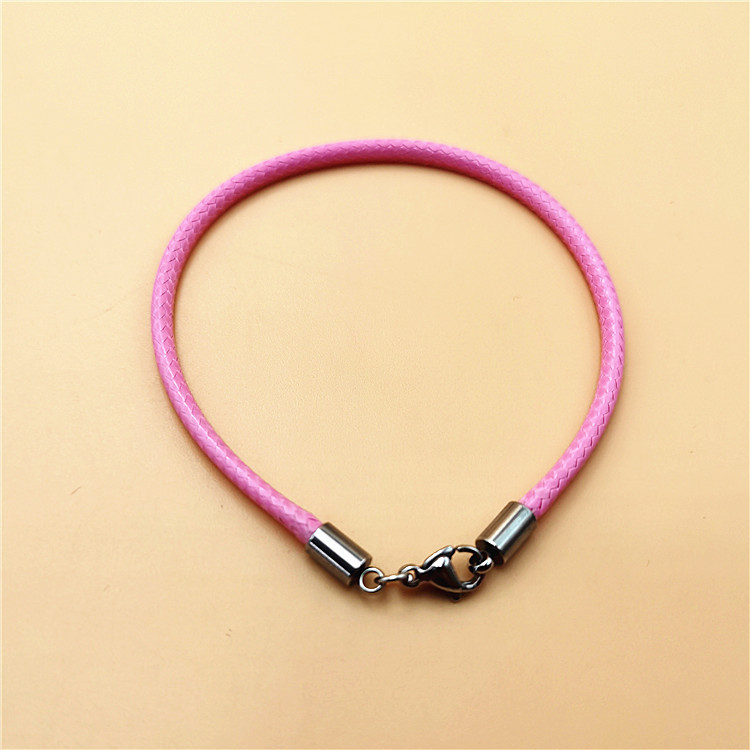 ปุ่ม K สีชมพูและสีขาว