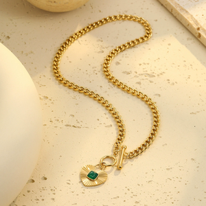 CAIOOCHE moda <span class=keywords><strong>Corazón</strong></span> Verde circón <span class=keywords><strong>serie</strong></span> 18K oro Acero inoxidable collar femenino alto grado clavícula cadena cubana - Product Image 2