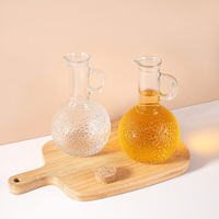 Bouteille de sauce soja en verre transparent rond de 250 ml avec bec verseur pour huile comestible et vinaigre, idéale pour les condiments de cuisine (OEM)