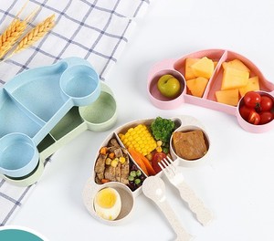 Assiettes et bols 4 couleurs, mignons, pour enfants, dessin animé, voiture, conteneur alimentaire biodégradable, sans BPA, ensemble de couverts pour enfants, soins de santé - Product Image 2