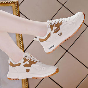 Zapatos Deportivos Casuales de Piel para Mujer, Estilo Coreano, Versátiles y Ligeros, de IStapromo Gifts, Primavera 2026 - Product Image 4