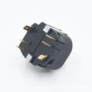 Minuteur mécanique SL-60 230V pour appareils industriels : contrôle de fours, grilles, entrepôts frigorifiques et supermarchés - Product Image 1