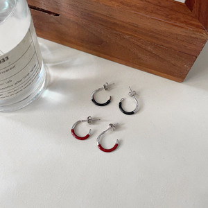 S925 Sterling <b>Silver</b> <b>Huggie</b> Earrings Red And Black Geometric Design Everyday Wear Women's Jewelry - Product Image 3