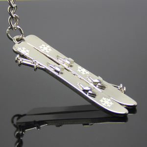 Porte-clés flocon de neige pour chaussures de Skate, cadeaux souvenirs 3D, porte-clés sport, Skis, jeux, porte-clés, Snowboard, ski, métal - Product Image 4