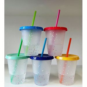 Gobelet en plastique PP arc-en-ciel à changement de couleur multifonction avec paille - Product Image 1