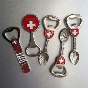 Ouvre-bouteilles magnétiques créatifs en métal à faible MOQ pour souvenirs de bière suisses personnalisés haut de gamme - Product Image 4