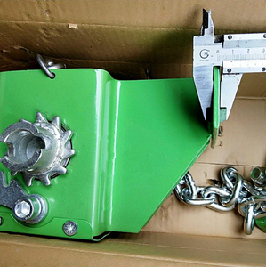 Support de pneu de secours universel <span class=keywords><strong>pour</strong></span> porte-pneu monté sur <span class=keywords><strong>attelage</strong></span> de camion <span class=keywords><strong>pour</strong></span> semi-remorque - Product Image 4