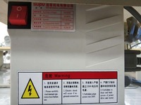 Machine à coudre industrielle informatisée programmable à double aiguille pour ourlets, en acier inoxydable, pour vêtements RN4X4-4UT