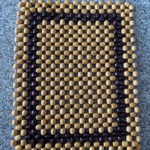 เบาะรองนั่งนวดเย็นทำจากไม้ฮิโนกิทรงสี่เหลี่ยม  งานแฮนด์เมดเพื่อรองรับสะโพก - Product Image 3