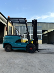 2ton 2.5m Full Electric Stacker New Condition Walkie Pallet Truck Electric Forklift with <b>Walking</b> Feature - Product Image 3