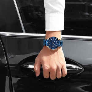 นาฬิกาควอตซ์ผู้ชายแบรนด์ดัง รุ่น Moon Phase ตัวเรือนสแตนเลสสตีล 316L กระจกแซฟไฟร์ กันน้ำ 30 เมตร หน้าปัดย่อย 3 ช่อง 6 เข็ม ดีไซน์ทันสมัย - Product Image 4
