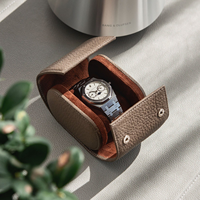 Rouleau de Montre Unique Langqin Style Voyage Personnalisé 1 Fente Carré en Cuir PU Étui de Rangement avec Design Spécial