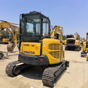 Excavatrice compacte Komatsu PC40MR d'origine japonaise, bien entretenue, 4 tonnes, petite pelle pour travaux routiers municipaux, avec certifications CE et EPA. - Product Image 2