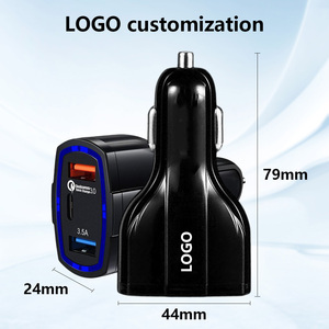 เครื่องชาร์จในรถยนต์แบบสามพอร์ต USB ที่ชาร์จสมาร์ทโฟนเครื่องบันทึก GPS ที่ชาร์จในรถแบบเร็ว - Product Image 3