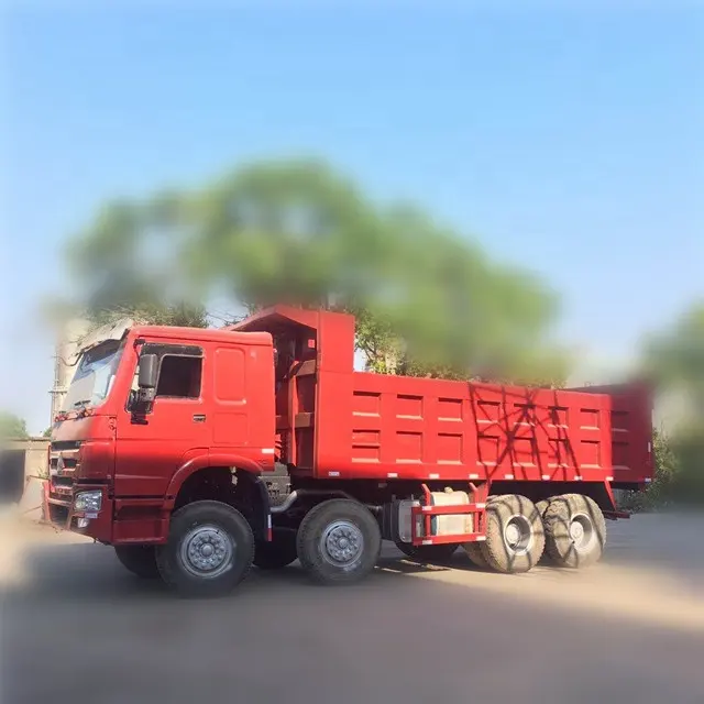 초침 Howo 8x4 8x4 덤프 트럭 8x4 Sinotruck HOWO A7 8X4 덤프 트럭 팁 주는 사람 트럭