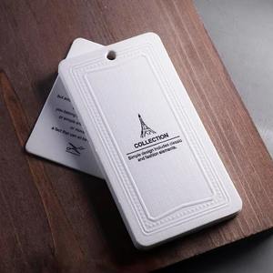 Étiquettes en papier personnalisées pour vêtements et accessoires pour femmes Étiquettes de vêtements pour sacs et chaussures - Product Image 4