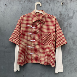 Camisa Estilo Vintage Personalizada con Diseño Desgastado Estilo Shanghái, Cuadros y Textura Waffle, Manga Doble, Corte Holgado y Cuadrado, Ropa Urbana para Hombre - Product Image 1
