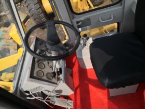 ขายรถตักล้อยาง Komatsu WA100 มือสองจากญี่ปุ่น ขายรถตักล้อยาง komatsu wa100 - Product Image 4