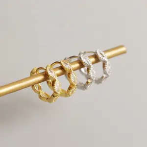 Orecchini a cerchio con catena di diamanti grossi orecchini di pietra preziosa Deluxe 925 orecchini placcati in oro argento Sterling