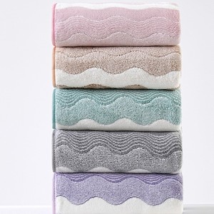 ผ้าเช็ดตัวชูฮุย ผ้าขนหนูคอรัลลายทาง แห้งเร็ว ใช้ในบ้าน - Product Image 4