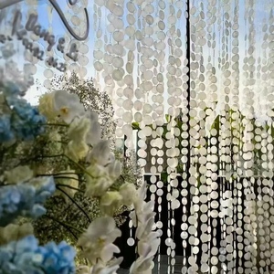 Decorazioni di Lusso alla Moda per Matrimoni all'Aperto, Ghirlanda di Campanelli a Vento in Conchiglia, Tenda di Perle Madreperla per Eventi e Feste, Vendita all'Ingrosso - Product Image 1