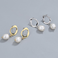 Boucles d'oreilles pendantes chic en argent 925 plaqué or 18 carats avec perles d'eau douce, perles organiques, boucles d'oreilles fines