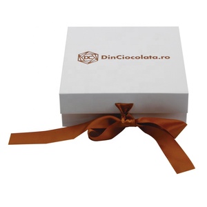 Vêtement <span class=keywords><strong>Boîte</strong></span>-Cadeau Plat Emballé 2.5mm Épaisseur <span class=keywords><strong>Carton</strong></span> Rigide Pliable - Product Image 4