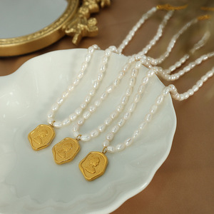 Collar de Perlas de Agua Dulce con Colgante de Retrato en Oro, Grado AAA, Estilo Vintage Elegante, para Uso Diario, 365 cm - Product Image 3