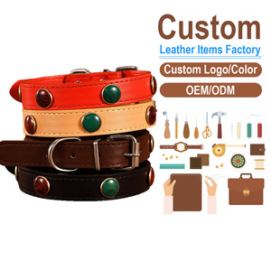 Collares de Cuero Personalizados para Perros con Remaches de Piedras Preciosas, Cierre de Hebilla Clásico de Color Sólido, Accesorios para Mascotas para Todas las Estaciones - Product Image 1