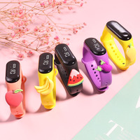 Kinderen Fruit LED Touchscreen Horloge Zachte Kleurrijke Siliconen Cartoon Polsband voor Kinderen Verjaardagscadeau School Dagelijks Gebruik