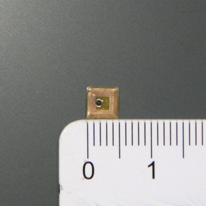 ไมโครชิป RFID HF 5*5มม./DIA 8มม. สำหรับแท็ก NFC ขนาดเล็กที่สุด - Product Image 2
