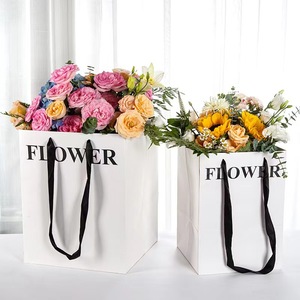 Flower Tote Bag <strong>Packaging</strong> Paper Bag Internet Famous square Hugging Bag Large Gift Bouquet Handbag - Product Image 6