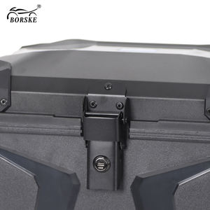 Boîte à bagages arrière universelle pour <span class=keywords><strong>moto</strong></span> 45L en plastique ABS rigide et durable - Product Image 4