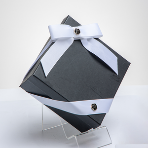 批发礼品包装环保工艺蝴蝶结手工罗纹丝带卷 50 码 黑白定制丝带 <span class=keywords><strong>2.2</strong></span> 厘米用于包装盒 - Product Image 1