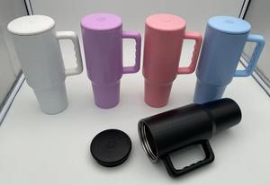 Borraccia Termica in Acciaio Inossidabile da 1200ML, a Doppia Parete Sottovuoto, con Coperchio, Design Minimalista - Product Image 1