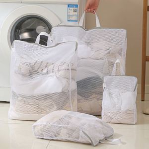 Bolsas de lavandería de malla de nido de abeja duraderas, bolsa de malla para lavar ropa en la lavadora, para ropa delicada - Product Image 1
