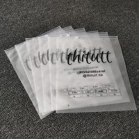 T-shirt avec logo personnalisé auto-scellant pour vêtements emballage givré d'expédition fermeture éclair sacs en plastique fermeture éclair pour vêtements pour petites entreprises