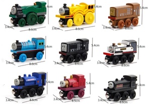 ชุดของเล่นรถไฟไม้โทมัสขนาดเล็ก พร้อมรางแม่เหล็กและโมเดลตกแต่งเค้ก LL-รถไฟขนาดเล็กสำหรับเด็กทารก - Product Image 5