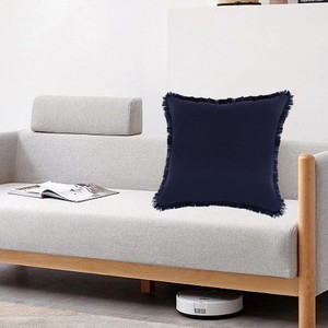 <span class=keywords><strong>Coussin</strong></span> en velours <span class=keywords><strong>bleu</strong></span> marine à franges, <span class=keywords><strong>coussin</strong></span> décoratif luxueux de couleur unie avec garniture à glands pour intérieurs de maison élégants - Product Image 4