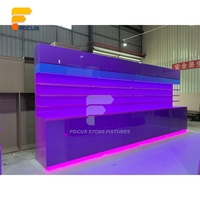 Kiosque de présentation sur mesure en matériaux écologiques pour confiseries